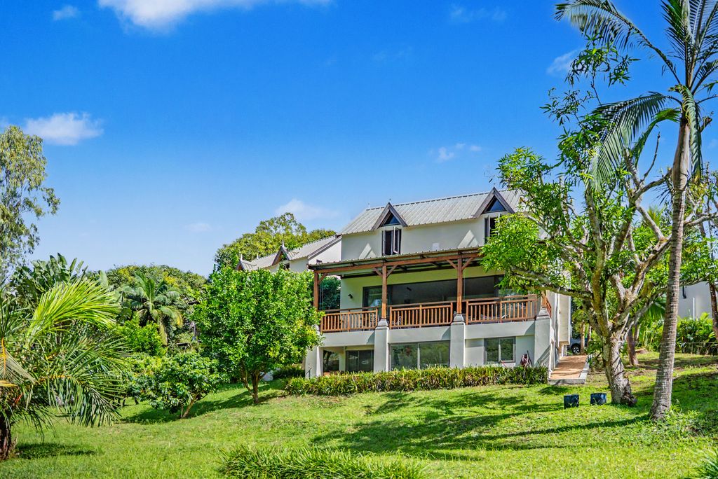 The chalet seen from the tropical garden